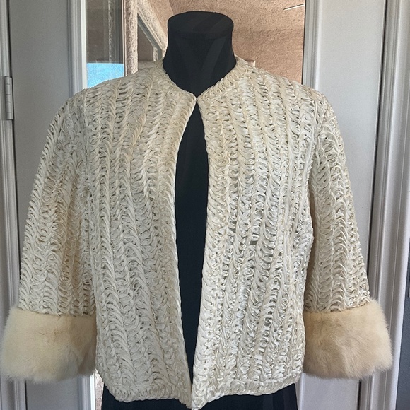 Vintage Jackets & Blazers - Vintage Bridal Real Mink Fur Cuffs Cropped Jacket Winter Wedding Cream White S
